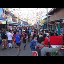 Die Straßen von Phimai sind voll von Verkaufsständen